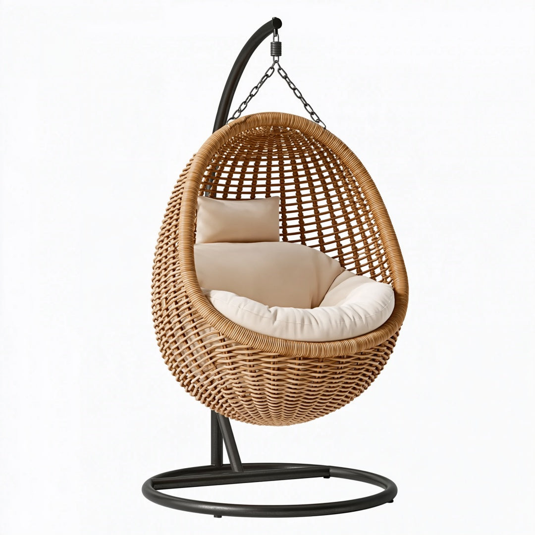 Poltrona sospesa Inqavron in fibra intrecciata naturale, supporto nero, stile boho, dimensioni 105x105x195 cm, da interno.